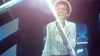 Maxine Nightingale - Right Back Where We Started From (1976) Clip