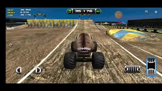 Monster Truck Destruction (MTD) gaming time #1 Racing with Craniac.