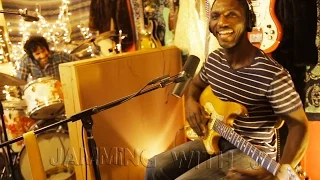 Cedric Burnside- "Mellow Peaches" (Live in Brooklyn, NY) Jamming With J Ep. 33