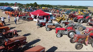 rassemblement de tracteur  à Mons