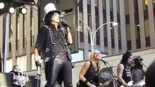 ALICE COOPER Schools Out LIVE Manhattan, New York City August 14, 2015 8.55 a.m.!