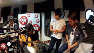 Portugal. The Man - The Beatles Cover - Session Acoustique OÜI FM