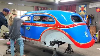 Painting, unmasking and revealing Jolene's flathead race car 🙌🏻