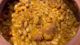 Making homemade maple baked beans, cooking from scratch, how to