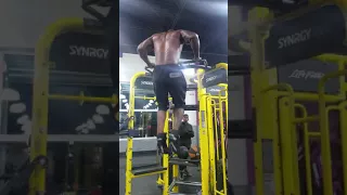 BAR KING SHREDDED gets kicked out of planet fitness