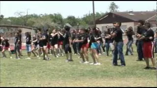 Memorial Middle School Students Bust a Move for Let's Move! Flash Workout