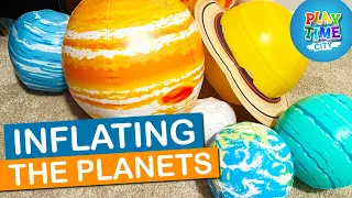 Unboxing the Giant Inflatable Solar System - Planet size comparison - Playtime City