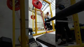 Mreenal Deshraj Pep Talk Before Banded Squats 120kgs vs. No.3 Bands from Kobo