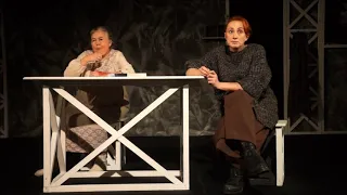 Семейная драма матери и дочери развернулась в новом спектакле Комсомольского Драмтеатра