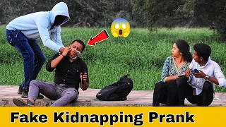 Fake Kidn@pping Mobile Snatching Prank | Part 2 |  Prakash Peswani Prank |