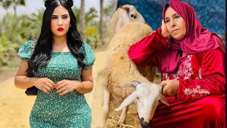 فيلم قصير : اليتيمة و بناتها😢لم تستطع  شراء خروف🐏 العيد الأضحى بسبب إرتفاع سعر الأغنام (أكبر كبش)