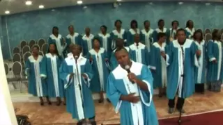 Chorale Espérance - Dieu est là