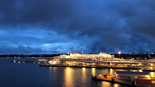 Tallinn - Helsinki Viking XPRS Ferry