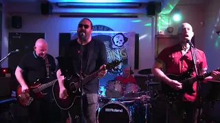 The Marching Bones - Comfortably Numb - Commercial Harle Syke Burnley. 5/3/23