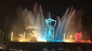 Lakes in China | Dancing Fountain | Hangzhou | China