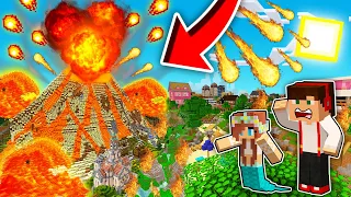 POTĘŻNA ERUPCJA WULKANU 🌋 W NASZYM MIEŚCIE W MINECRAFT?! GPLAY & LUMI