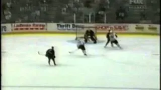 1996-97: Penguins vs. Canucks (02/04/1997) (Ron Francis scores)