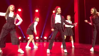 Open Kids - Show Girls || Vegas City Hall 7 апреля