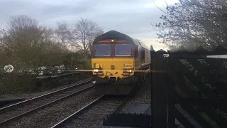 Trains at Willington and Burton on Trent 06/12/18 - 07/12/18 - 12/12/18 including 37/60/66/68/70/HST