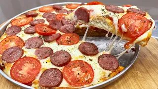 PIZZA FÁCIL DE LIQUIDIFICADOR! FIZ A MASSA EM 1 MINUTO! A MELHOR QUE VOCÊ JÁ VIU! - Isamara Amâncio