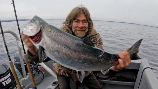 Wild Salmon Catch & Cook with Professional Chef | Part 1 Vancouver Island Canadian Creator Meetup