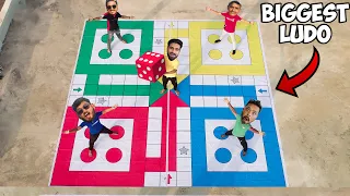 Playing World's Biggest Ludo Game | सबसे बड़ा लूडो गेम - Winner Will Get ₹100000 😱