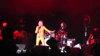 Yeah Yeah Yeahs- Heads Will Roll live at Coachella 2013