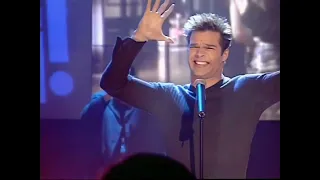 RICKY MARTIN- Livin la Vida Loca-TOTP, UK(12/25/1999)  4K HD