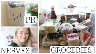 MOVING VLOGS #4 ♥ OFFICIALLY MOVING, FIRST GROCERY HAUL & PR PACKAGES