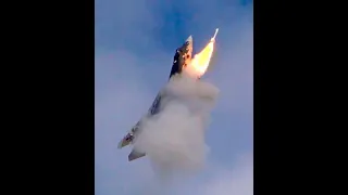 Вертикальный пуск ракеты с самолета 5-го поколения СУ57 #shorts #su57 #су57