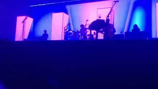 SOMEBODY ELSE - THE 1975 @ O2 ARENA LONDON 15/12/16