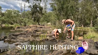 SPIDERS, SNAKES, AND SAPPHIRE!!! - Australian Sapphire Hunting - Glen Innes & Inverell