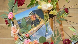 Austin cycling community gathers to ride in honor of Moriah Wilson | FOX 7 Austin