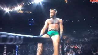 José Aldo é nocauteado em 13 segundos por mcgregor