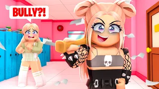 I WENT UNDERCOVER AS A BULLY IN ROBLOX BROOKHAVEN!