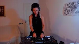Nuclear Nymph - Tantric Dance DJ set (Deep Trance, Downtempo Psychill Chillgressive Goa)