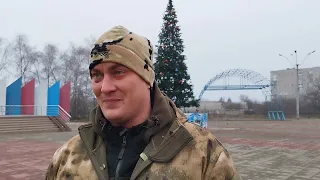 Военнослужащий НМ ЛНР «Морпех» рассказал о текущей военной и гуманитарной обстановке в Лисичанске.