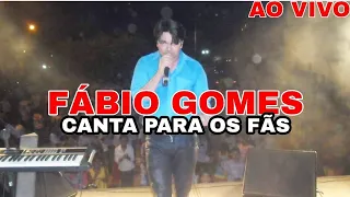 Fabio Gomes faz Música ESPECIAL PARA SEUS FÃS (SOMOS IGUAIS) ACÚSTICO E AO VIVO