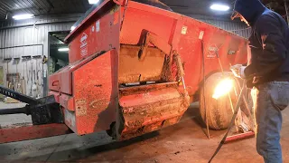 Cutting & Welding on a Kuhn/Knight SL124