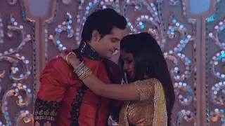 Star parivaar 2012 Naksh dance performance on (Bheegi si)