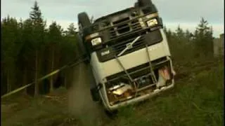 Volvo Trucks Safety - Rollover test exterior view