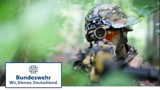 Gebirgsjäger beim Kampf in den Alpen - Bundeswehr