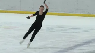 Léa Serna, élève de Brian Joubert à Poitiers, avant les championnats d'Europe de patinage artistique