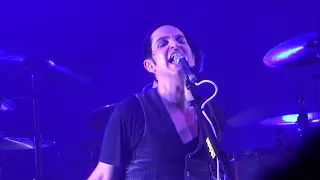 PLACEBO - 'Protege Moi'