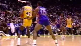 James Worthy takes Dennis Rodman to SCHOOL 1990