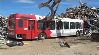 Extreme Dangerous Shredding A Bus, Destroying Car For Metal Recycling,Crushing Everything Machine L2