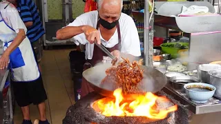 Grandpa's Hokkien Mee cooked over a charcoal fire! Excellent Taste and Booming Business Hawker Food