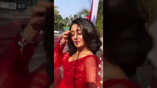 Shivangi Joshi in red gown #Naira lat lag gayi