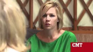 Jennie Garth: A Little Bit Country | Ep. 104 | Exclusive Scene