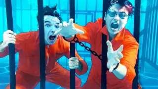 FASTEST UNDERWATER PRISON ESCAPE WINS $10,000